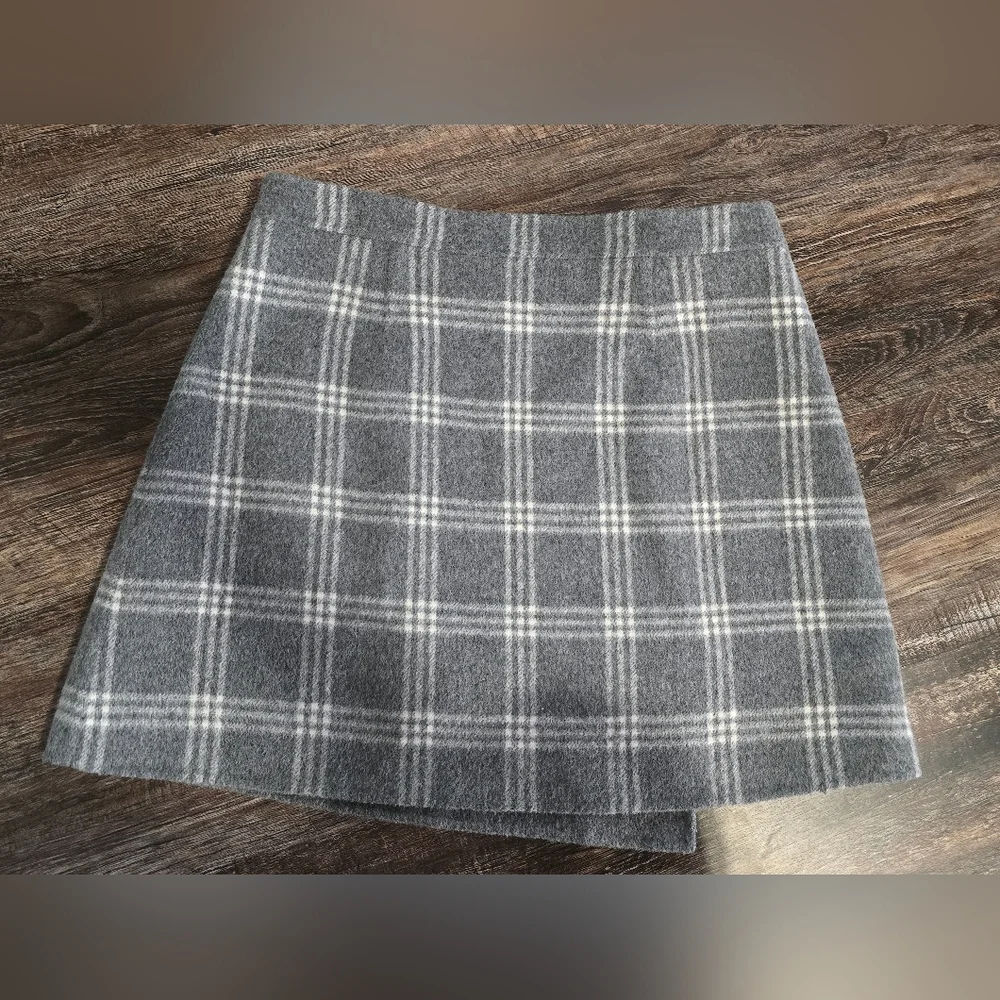 Theory Wool/Cashmere Plaid Skirt Size 4 - Picture 5 of 5